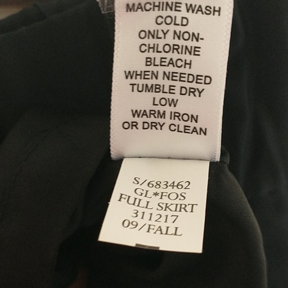 Banana Republic Black Skirt Size S - Picture 8 of 8